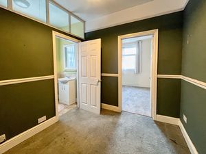 Photo 26- click for photo gallery